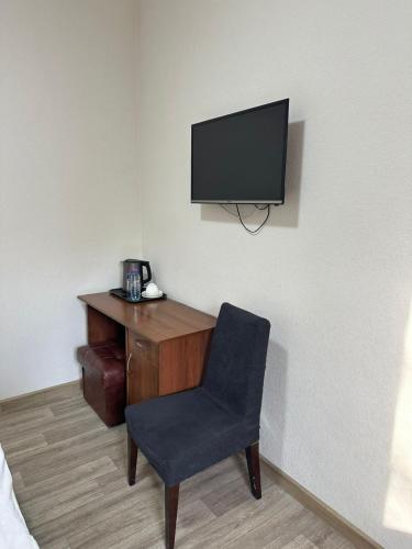 Instalaciones, Алматы Транзит №1 in Almaty Instalaciones, Алматы Транзит №1 in Almaty