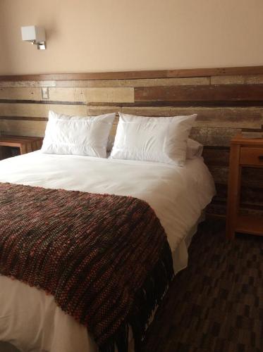 This photo about Hotel Entre Tilos shared on HyHotel.com