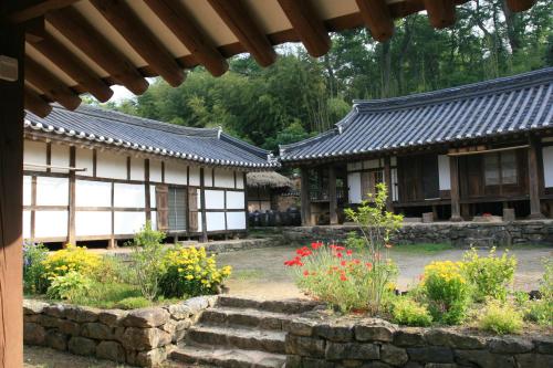 정원, 이진래 고택 (Jinrae Lee's Traditional House) in 보성 정원, 이진래 고택 (Jinrae Lee's Traditional House) in 보성