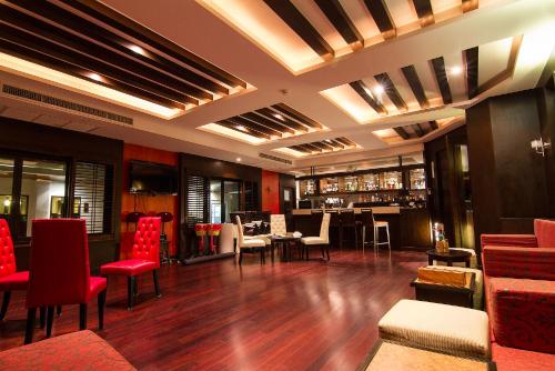 Bar/lounge, The Elements Krabi Resort near Tubkaak Beach Bar/lounge, The Elements Krabi Resort near Tubkaak Beach