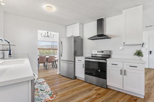 Desert Winds SkyHouse Mountain View Retreat in Sky Valley Desert Winds SkyHouse Mountain View Retreat in Sky Valley