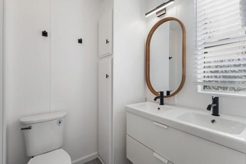 Desert Winds SkyHouse Mountain View Retreat in Sky Valley Desert Winds SkyHouse Mountain View Retreat in Sky Valley