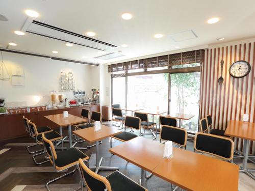 مطعم, فندق إيريا وان كوتشي (Hotel AreaOne Kochi) in Kochi مطعم, فندق إيريا وان كوتشي (Hotel AreaOne Kochi) in Kochi
