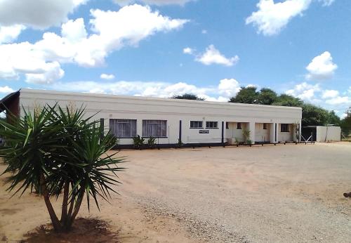 Motswedi Hotel in Letlhakane Motswedi Hotel in Letlhakane