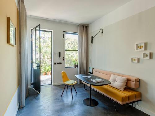 This photo about Stout & Co. shared on HyHotel.com