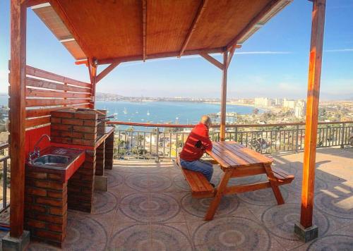 Παροχές, Don Felix in Κοκίμπο Παροχές, Don Felix in Κοκίμπο