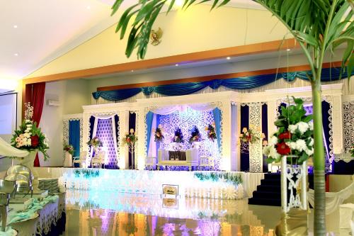 Prima SR Hotel and Convention Yogyakarta in Sleman Prima SR Hotel and Convention Yogyakarta in Sleman
