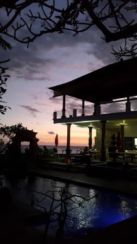 Restaurant, Puri Oka Beach Bungalows in Candidasa Restaurant, Puri Oka Beach Bungalows in Candidasa
