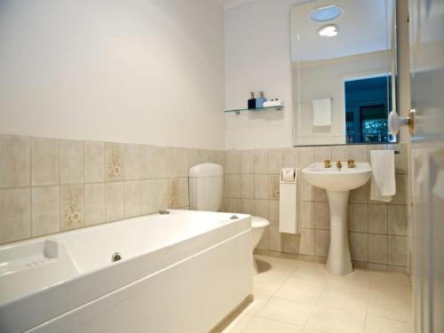 This photo about Race Course Apartments shared on HyHotel.com