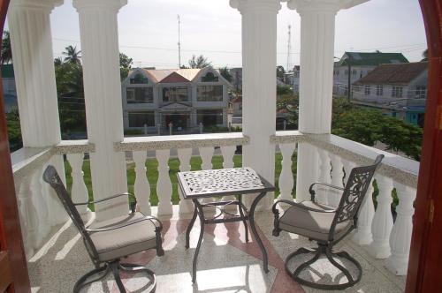 陽台/露台, El Dorado Inn in 喬治敦 陽台/露台, El Dorado Inn in 喬治敦