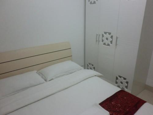 This photo about Shengang Hotel Apartment Shenzhen Yuhedi Branch shared on HyHotel.com