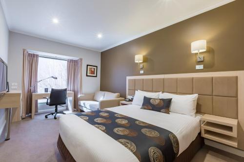 The Waverley International Hotel in Glen Waverley The Waverley International Hotel in Glen Waverley