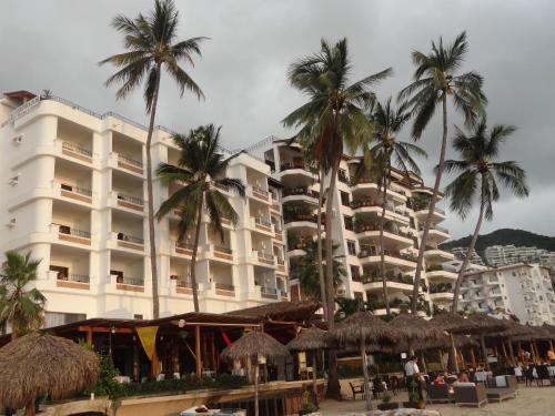 pláž, Emperador Vallarta Beachfront Hotel and Suites in Puerto Vallarta pláž, Emperador Vallarta Beachfront Hotel and Suites in Puerto Vallarta
