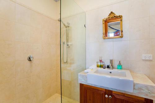 This photo about Apollo Bay Guest House shared on HyHotel.com