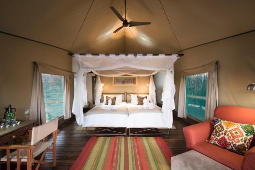 Balkon/teras, Ongava Tented Camp in Outjo Balkon/teras, Ongava Tented Camp in Outjo