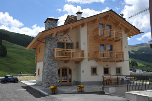 This photo about Ecohotel B&B Chalet des Alpes Livigno shared on HyHotel.com