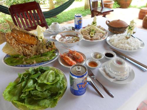 Ételek és italok, Ba Linh Homestay in An Binh Ételek és italok, Ba Linh Homestay in An Binh