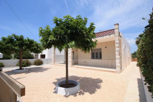 This photo about Tower House shared on HyHotel.com