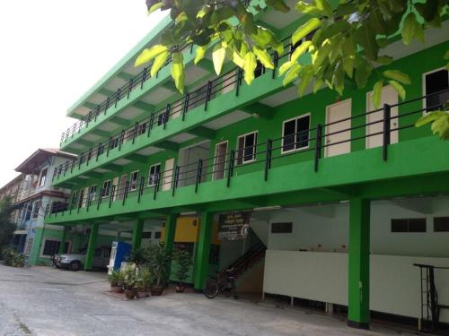 This photo about Rossarin Seeview 2 shared on HyHotel.com