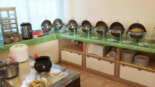 This photo about Blue Hyatt Inn shared on HyHotel.com