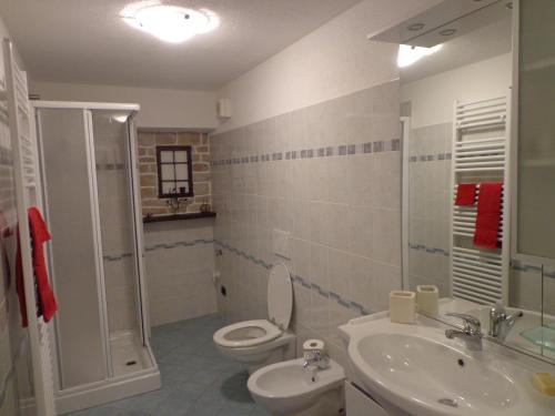 Bathroom, La Tour in Gignod Bathroom, La Tour in Gignod