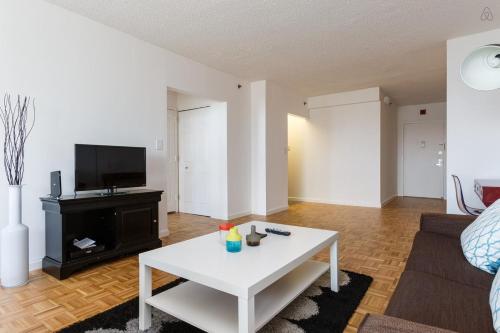 在meiguo.com看到的East Hampton的介绍图片