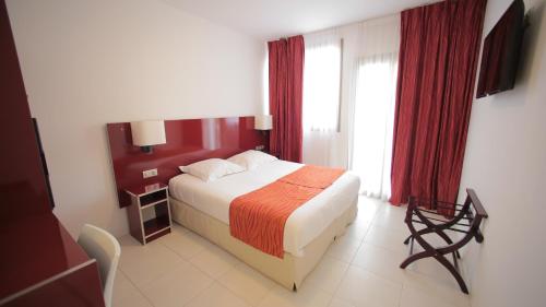 Hotel Amazonia du Fleuve*** in Saint-Laurent-du-Maroni Hotel Amazonia du Fleuve*** in Saint-Laurent-du-Maroni