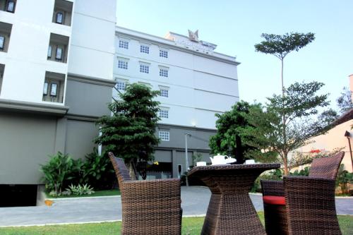 Vista exterior, Noormans Hotel - Semarang in Semarang Vista exterior, Noormans Hotel - Semarang in Semarang