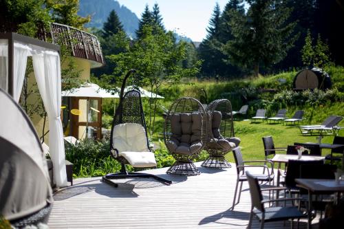 Balcony/terrace, Family & Sporthotel Karntnerhof in Bad Kleinkirchheim Balcony/terrace, Family & Sporthotel Karntnerhof in Bad Kleinkirchheim