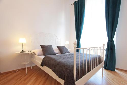 Warsaw City Apartments