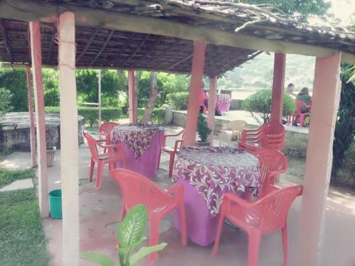 مطعم, دار ضيافة هافيلي أوما ميج بايينج (Haveli Uma Megh Paying Guest House) in بوندي مطعم, دار ضيافة هافيلي أوما ميج بايينج (Haveli Uma Megh Paying Guest House) in بوندي