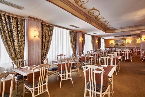 Restaurant, Palace Hotel Regina in Bibione Restaurant, Palace Hotel Regina in Bibione