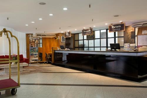 Lobi, Hotel Atlantico Copacabana in Rio De Janeiro Lobi, Hotel Atlantico Copacabana in Rio De Janeiro
