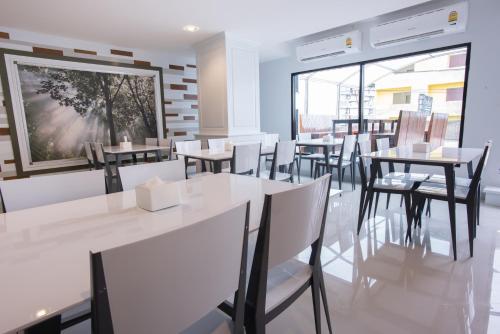 Facilities, Triple B Boutique Residence near Assumption College Sriracha Facilities, Triple B Boutique Residence near Assumption College Sriracha
