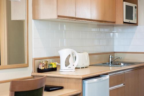 keuken, Colonial Terrace Motor Inn in Raymond Terrace keuken, Colonial Terrace Motor Inn in Raymond Terrace