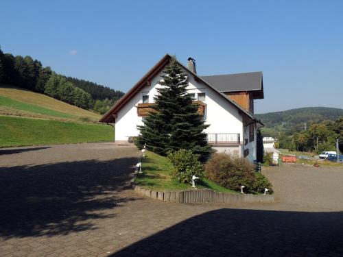 Entrance, Gastehaus Am Hirtenberg in Breitenbrunn/Erzgeb. Entrance, Gastehaus Am Hirtenberg in Breitenbrunn/Erzgeb.