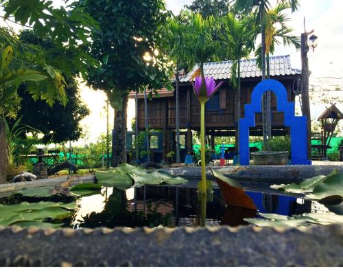 This photo about Suan Thu Khaw shared on HyHotel.com