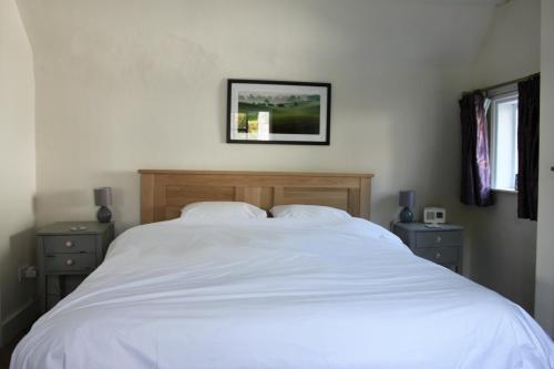 This photo about B&B South Downs Way shared on HyHotel.com