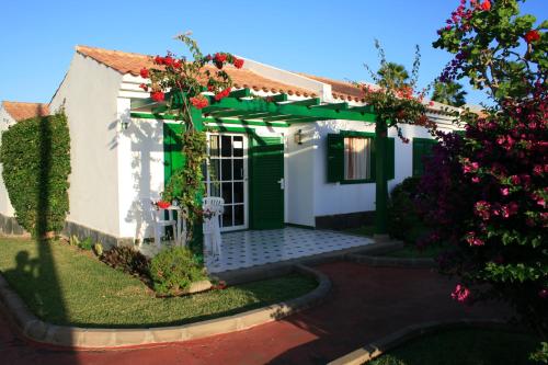 This photo about Bungalows Campo Golf shared on HyHotel.com