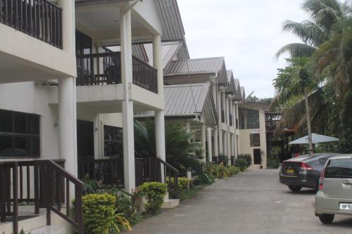 Shalini Garden Hotel & Apartments Hotel