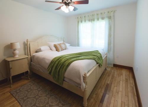 This photo about Mission Springs Lake House shared on HyHotel.com