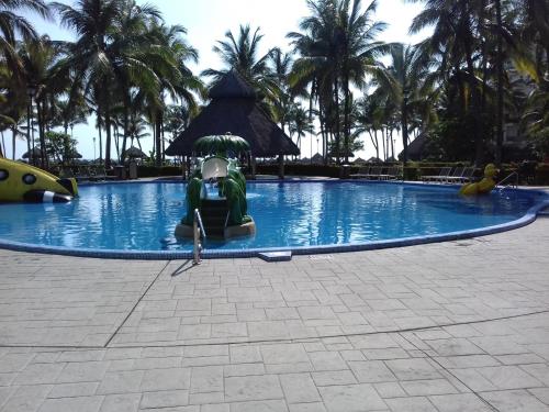 This photo about Rosa's Luxury Condo at Playa Royale shared on HyHotel.com