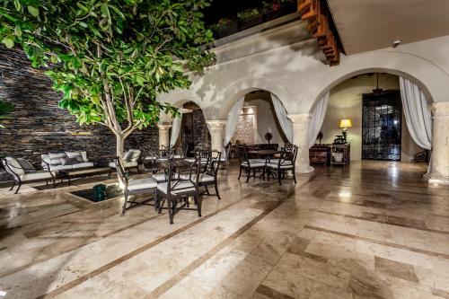 Facilities, Bastion Luxury Hotel in City Center Facilities, Bastion Luxury Hotel in City Center