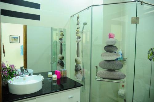 This photo about 9/5 Cozy House shared on HyHotel.com