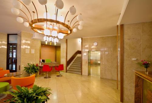 Előcsarnok, Grandhotel Garni in Jihlava Előcsarnok, Grandhotel Garni in Jihlava