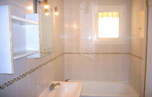 This photo about Residence Les Marines d'Helios shared on HyHotel.com