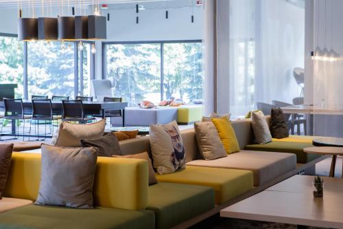 共用Lounge/電視區, 諾富特酒店 - 弗羅茨瓦夫市中心 (Novotel Wroclaw Centrum) in 弗羅茨瓦夫 共用Lounge/電視區, 諾富特酒店 - 弗羅茨瓦夫市中心 (Novotel Wroclaw Centrum) in 弗羅茨瓦夫