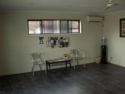 This photo about Oval Motel - Murray Bridge shared on HyHotel.com