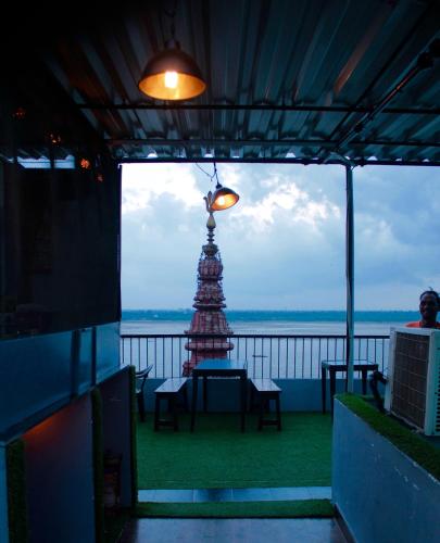 Bunkedup Hostel Varanasi