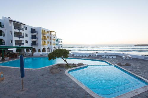 Afficher, Club Mykonos Langebaan in Langebaan Afficher, Club Mykonos Langebaan in Langebaan